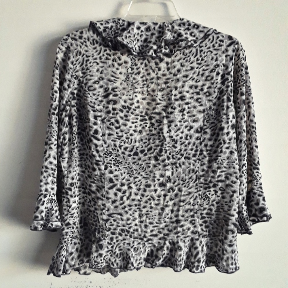 Mark and Spencer Leopard Ruffle Blouse - Picture 4 of 8